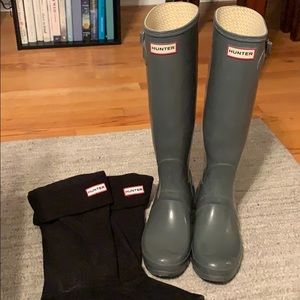 Hunter Rainboots and Liners